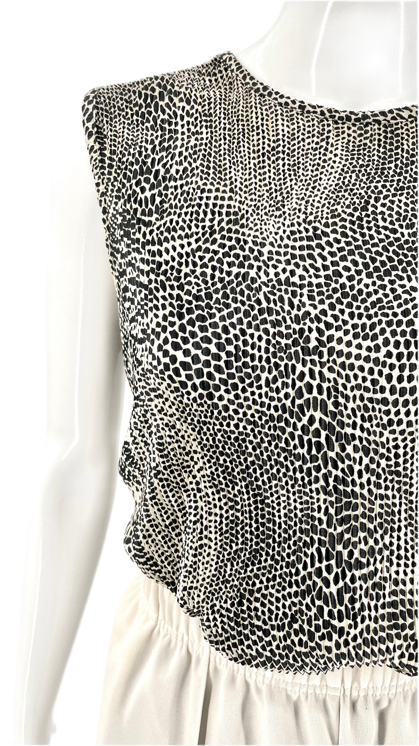 Vintage 90s pleated black & cream abstract dot print tank - Size M