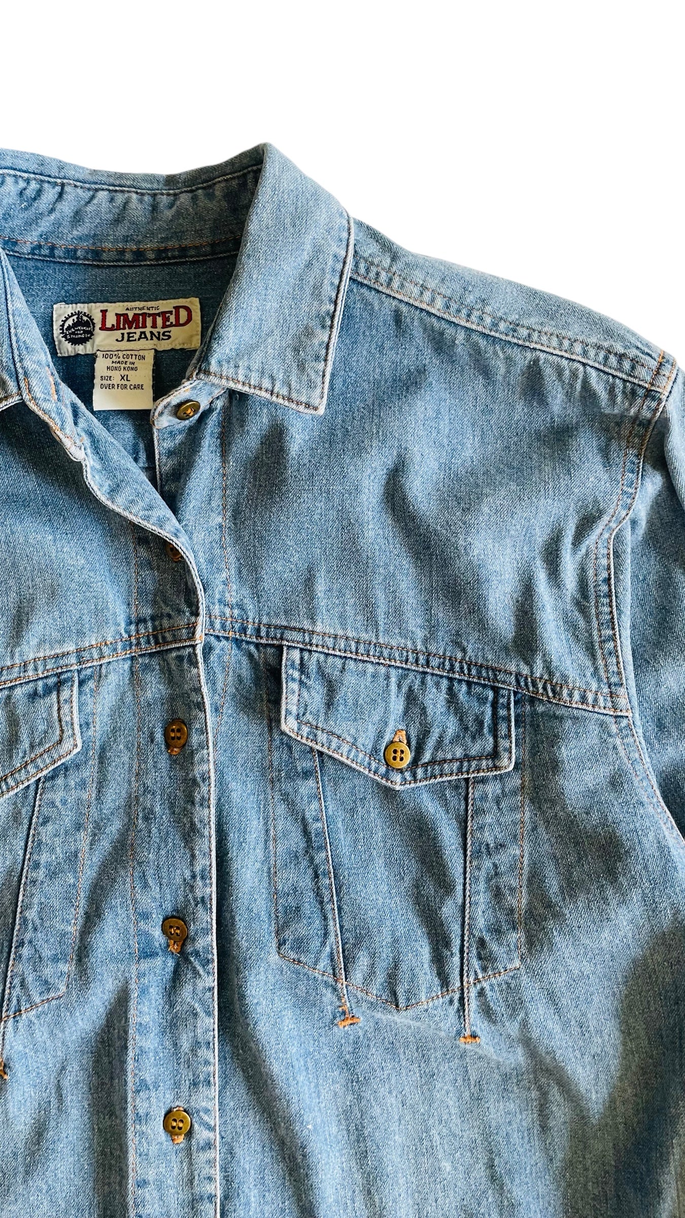 Vintage 90s light blue denim button up shirt - Size M