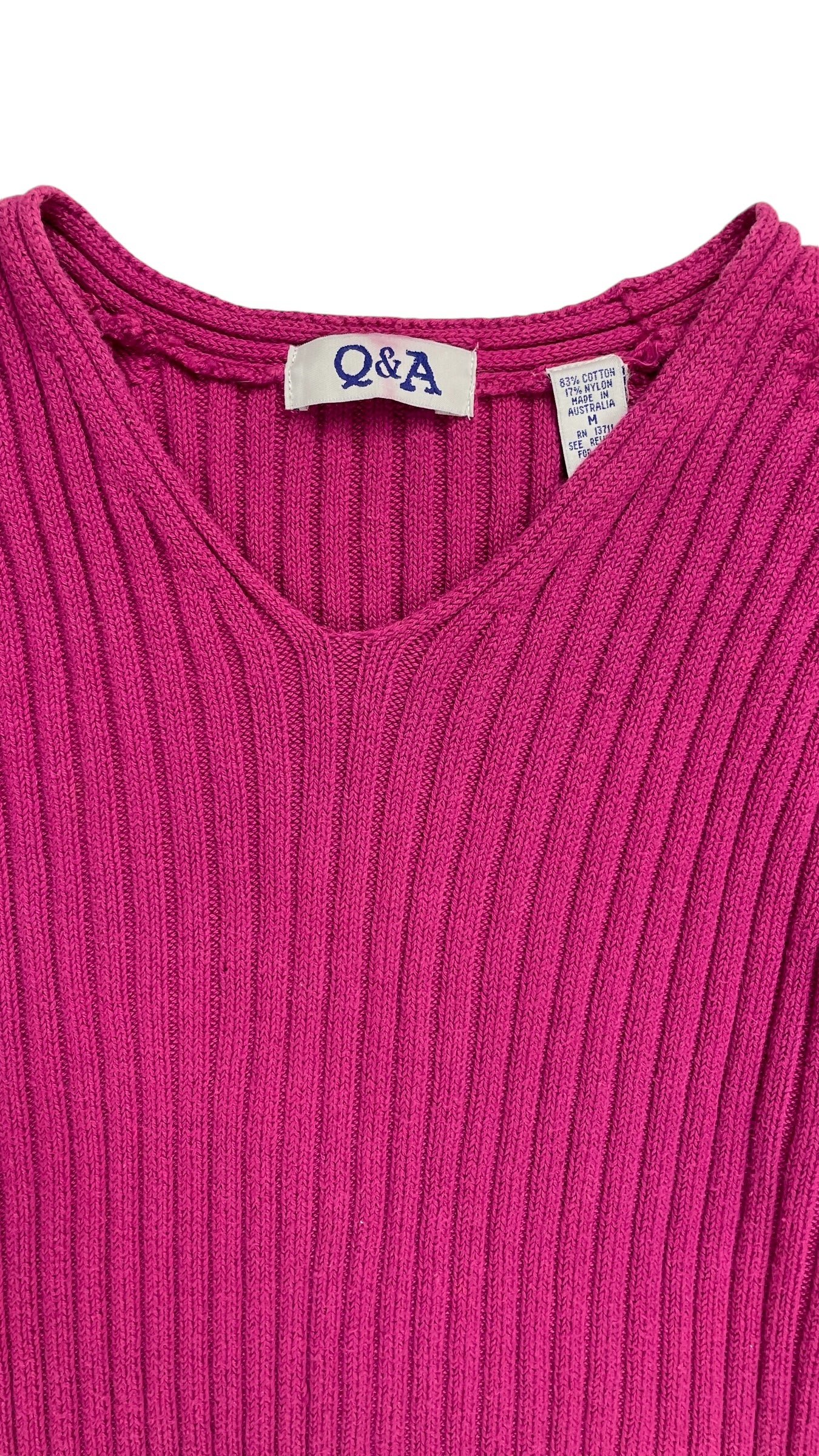 Vintage 90s fuchsia pink wide ribbed long sleeve v neck sweater - Size M