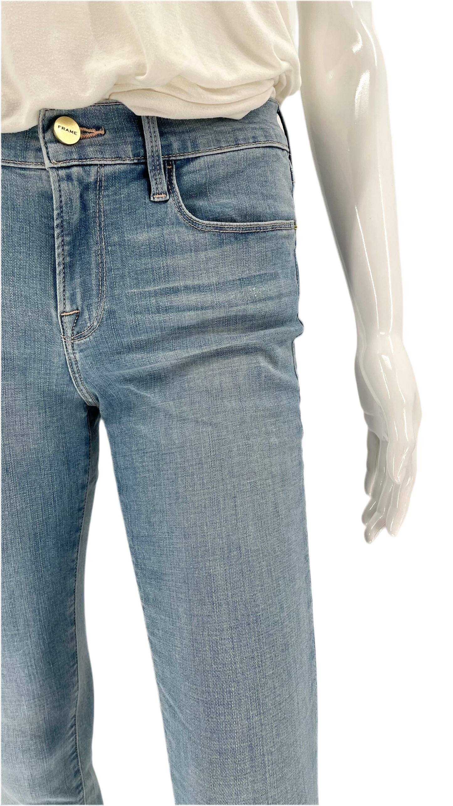 Pre-Loved FRAME light wash skinny jeans NWT - Size 29 x 30