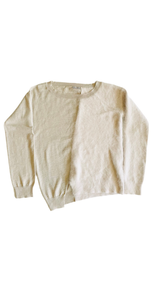 Pre-Loved beige asymmetrical sweater - Size M