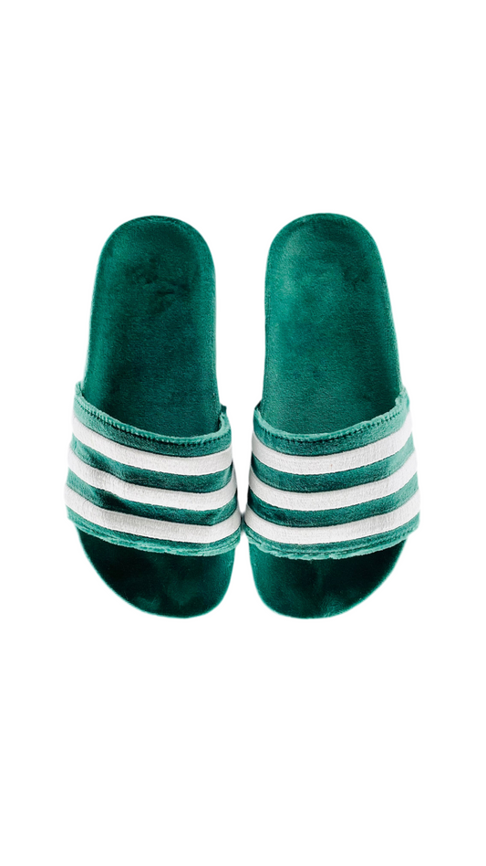 Pre-Loved green velvet ADIDAS adilette slides - Size 7