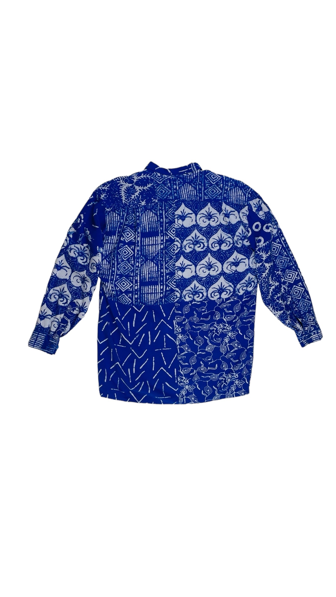 Vintage 90s CONTEMPO CASUAL blue & white batik print long sleeve button up shirt - Size S
